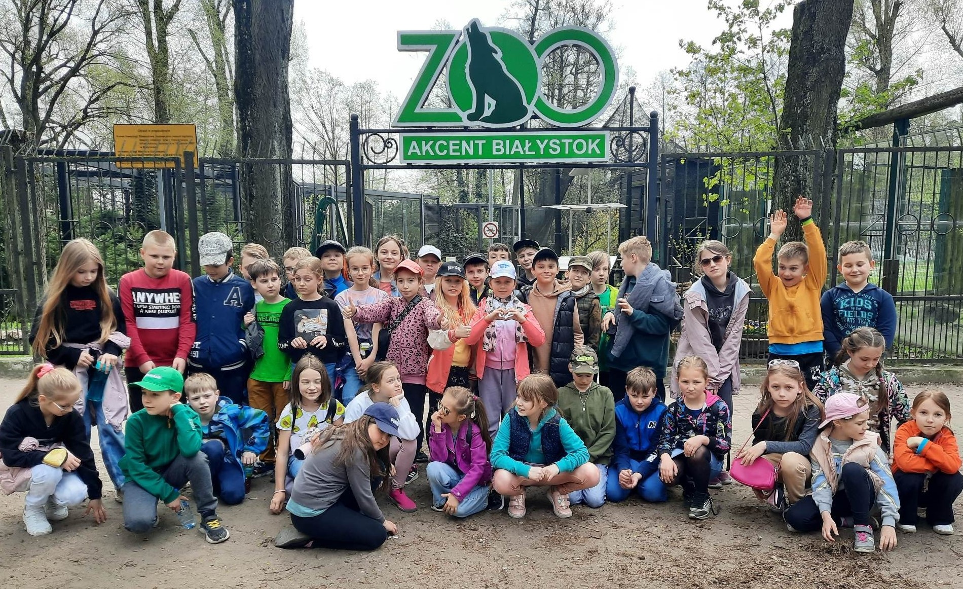 uczniowie w białostockim zoo Akcent